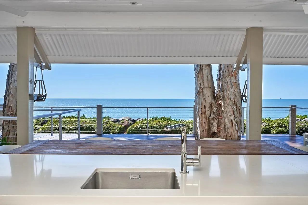 Сasa de vacaciones Villa Decked Out By The Sea Clifton Beach Australia